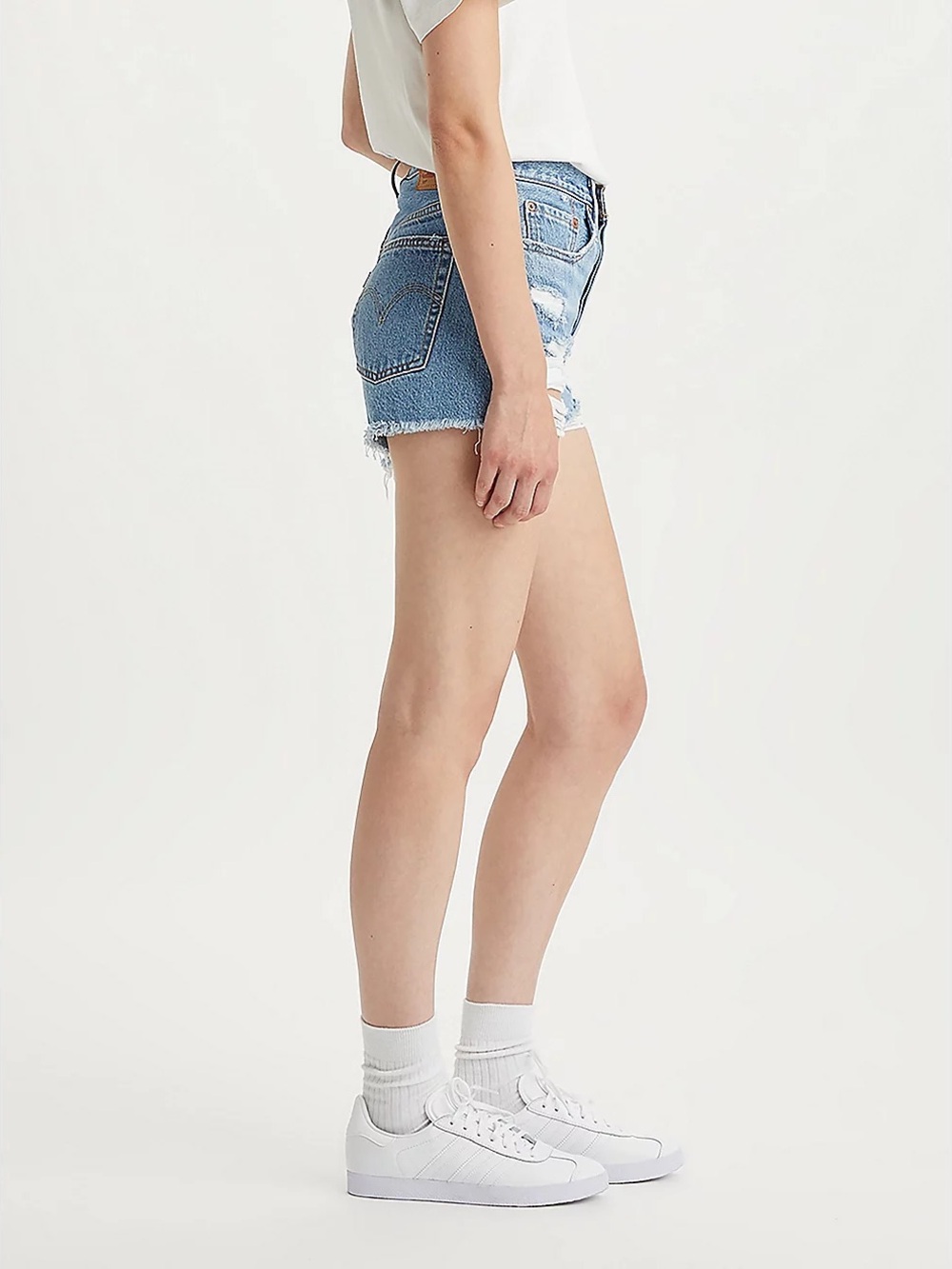 Levi’s 501® ORIGINAL FIT HIGH RISE WOMEN'S SHORTS - Picture 4 of 7